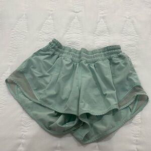 Lululemon hotty hot shorts